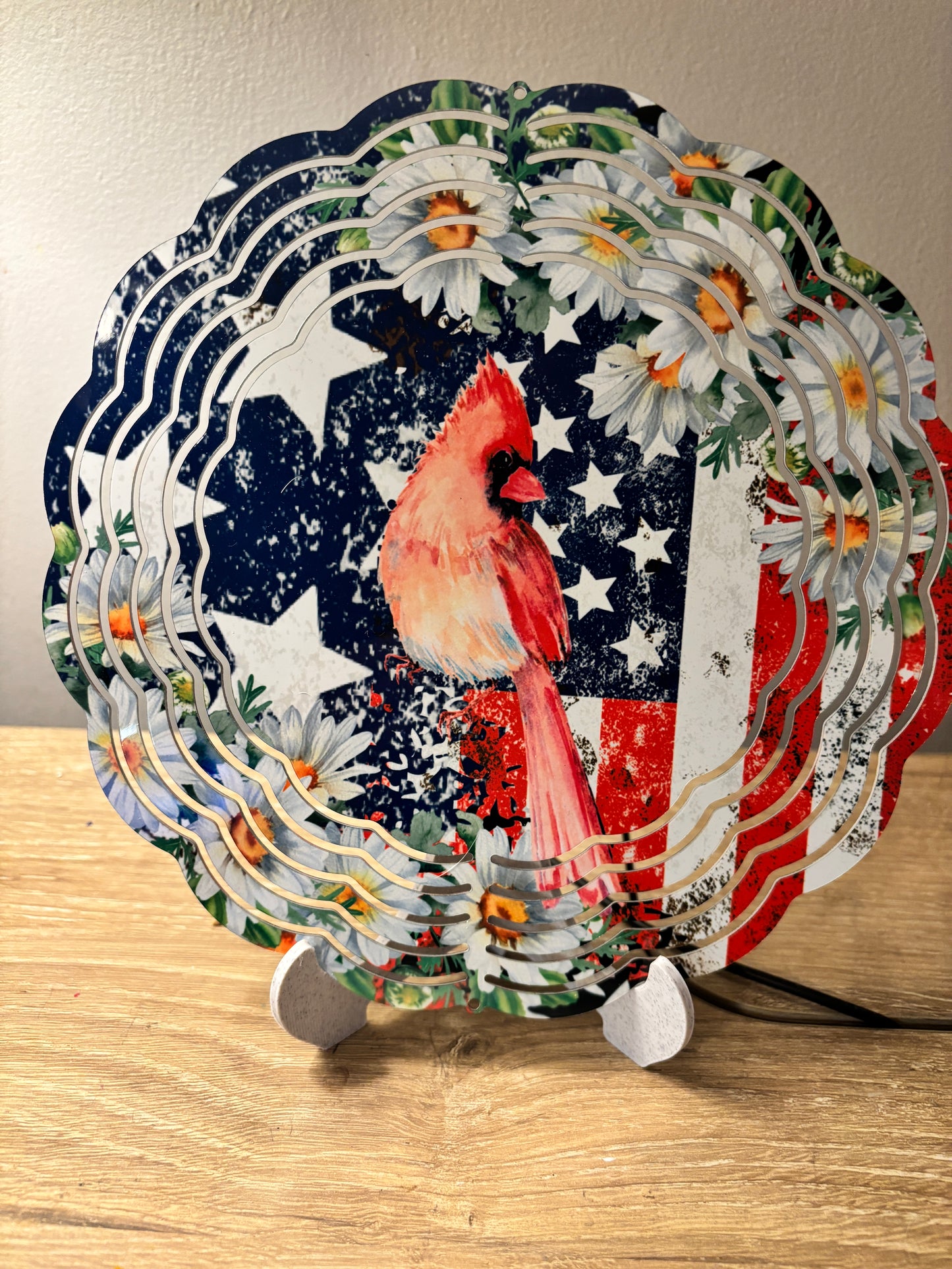 Patriotic Cardinal & Daisy Wind Spinner – 8"