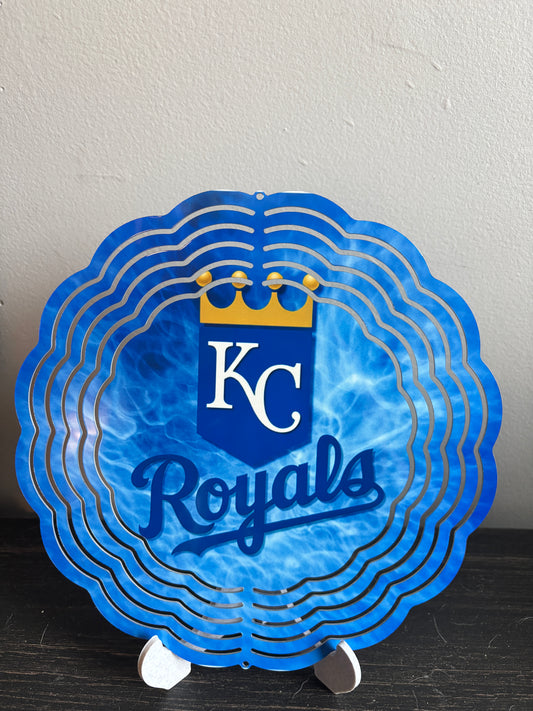 Vibrant Blue Crown-Themed Wind Spinner
