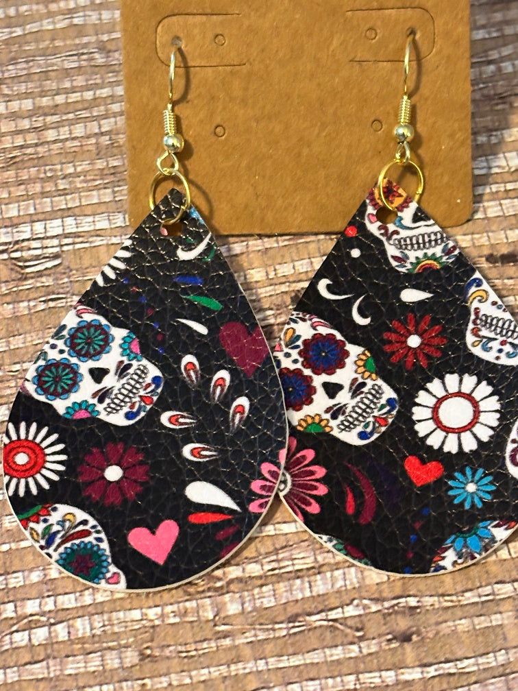 Sugar Skulls Teardrops, Leather